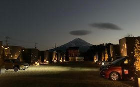 郊外型グランピング ツーリストヴィラ河口湖